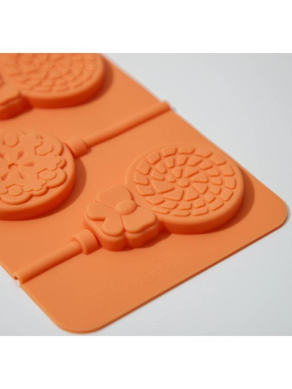 Форма для леденцов Доляна «Карамелька», 24×9,5 см, 5 ячеек, с палочками, цвет МИКС