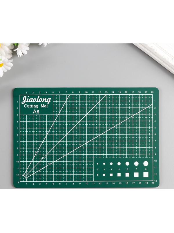 Резиновый мат для творчества формат А5 21х14,8 см толщина 3 мм МИКС