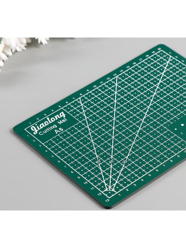 Резиновый мат для творчества формат А5 21х14,8 см толщина 3 мм МИКС