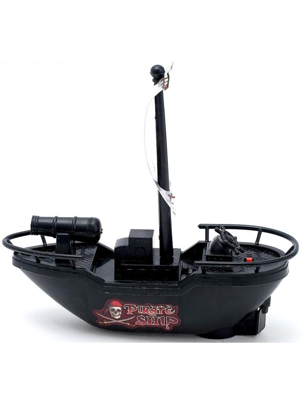 Детский корабль «Пиратская лодка», работает от батареек