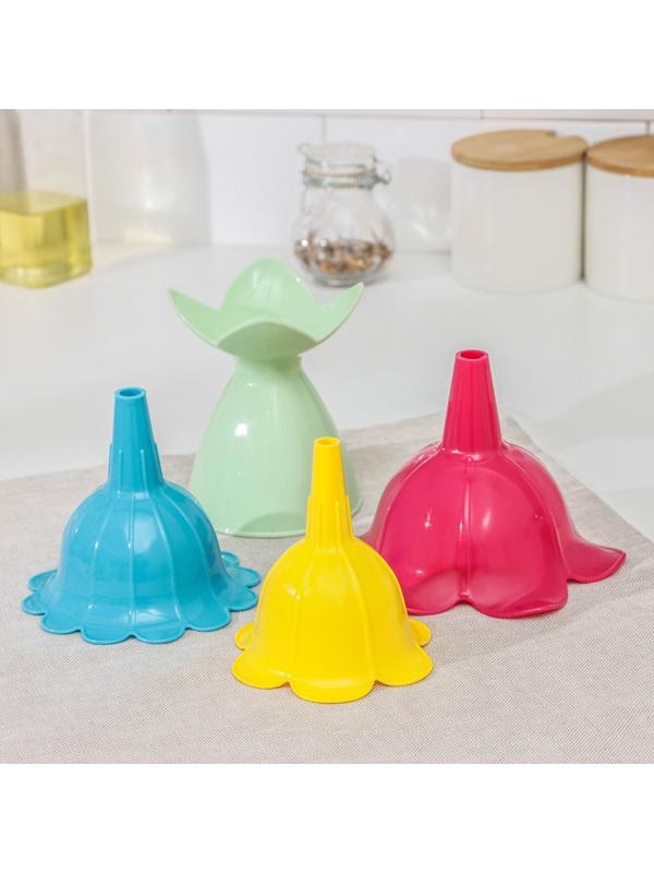 Набор воронок на подставке «Цветы», 3 шт