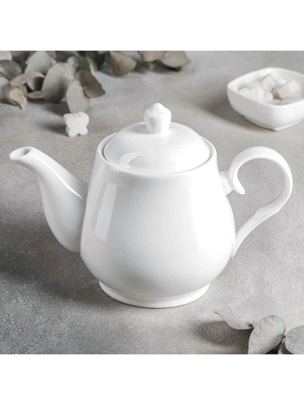 Чайник фарфоровый заварочный, 850 мл, цвет белый