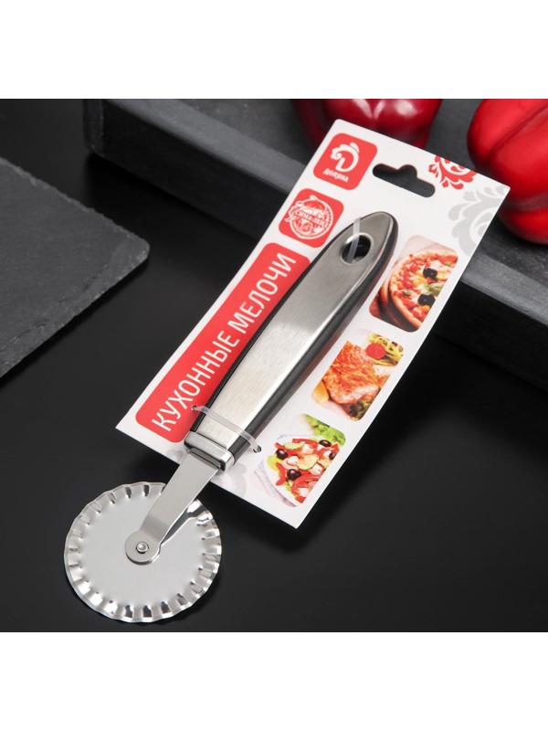 Нож для пиццы и теста Доляна Blade, 20 см, ручка soft touch, цвет чёрный