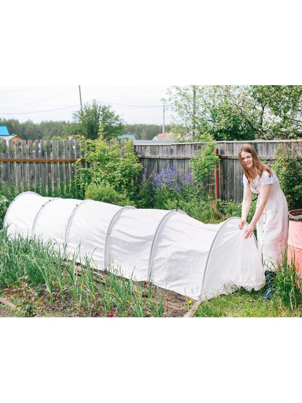 Парник прошитый, длина 4 м, 5 дуг из пластика, дуга L = 2 м, d = 20 мм, спанбонд 45 г/м², «Агроном»