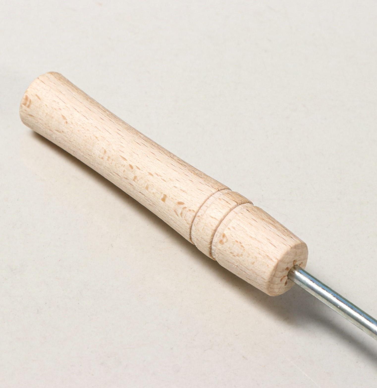 Венчик кондитерский для взбивания с деревянной ручкой 