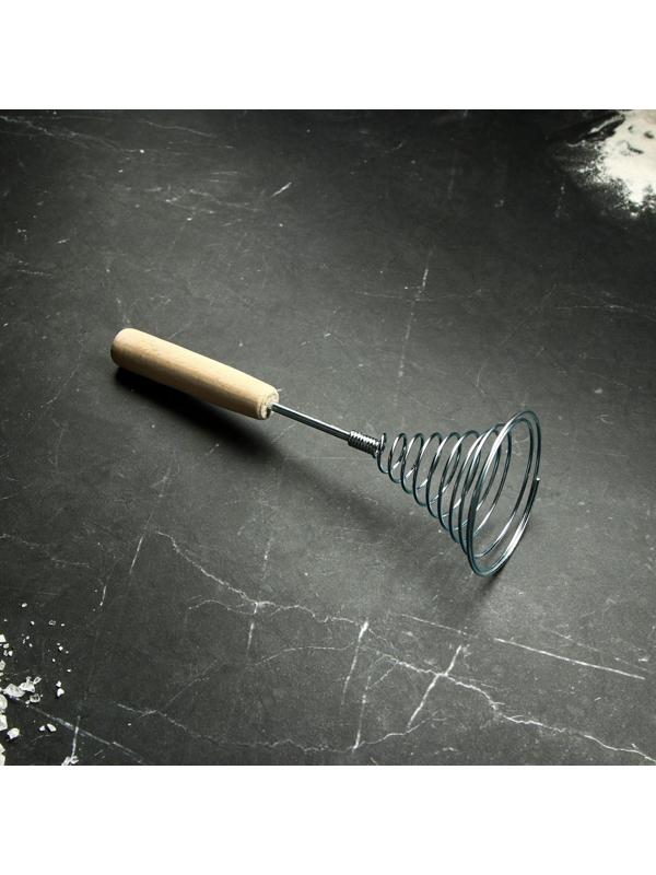 Венчик кондитерский для взбивания с деревянной ручкой 