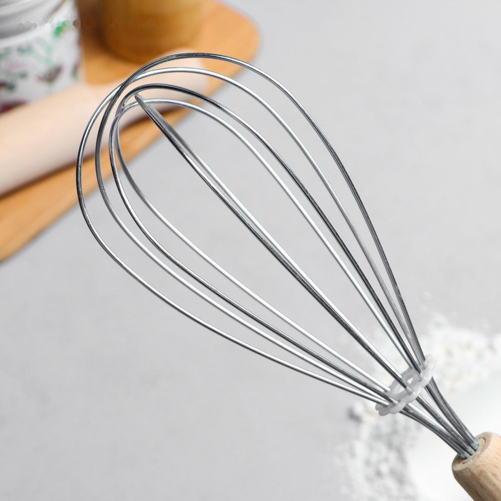 Венчик кондитерский для взбивания с деревянной ручкой 