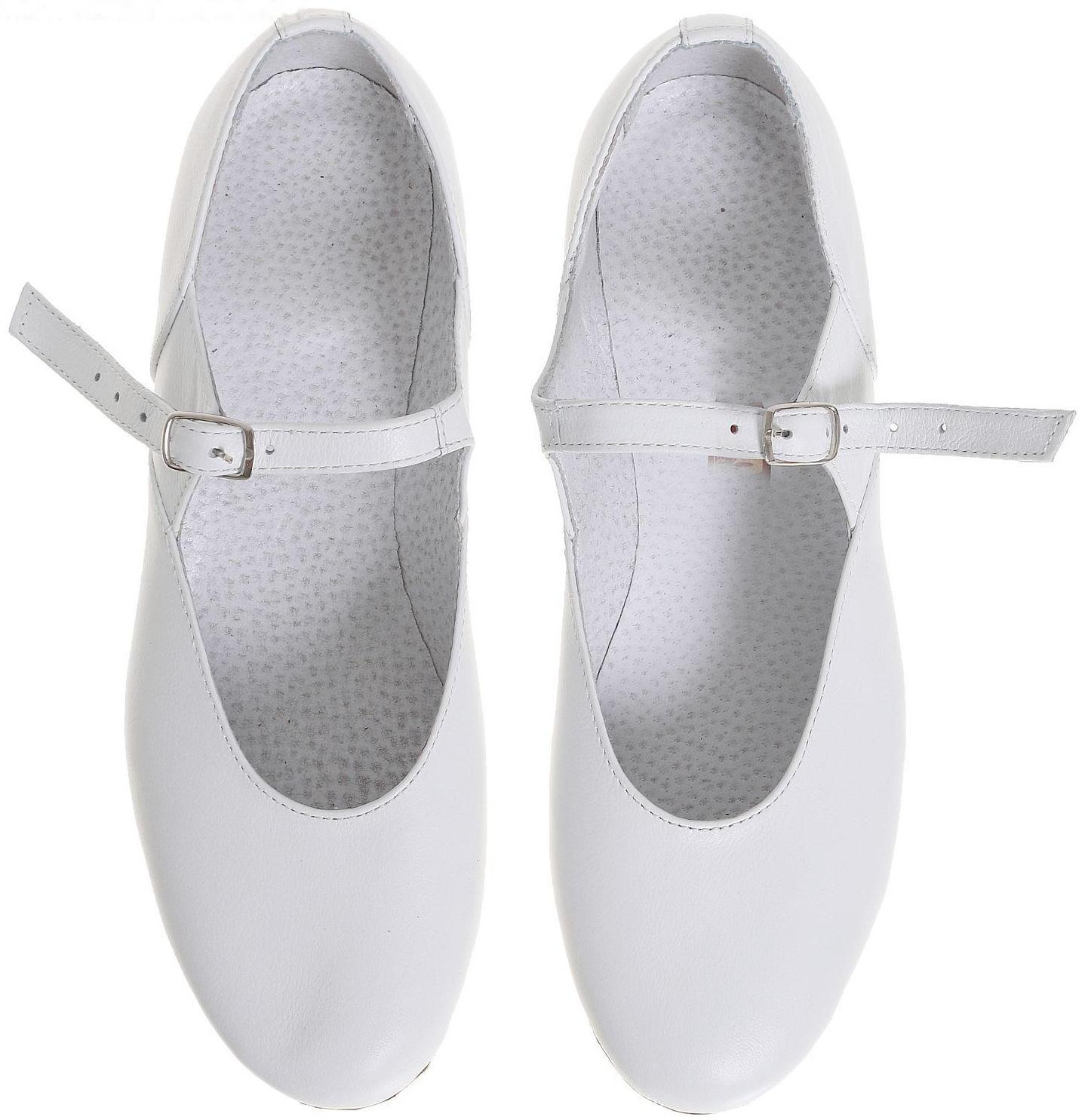 Туфли народные женские, длина по стельке 24 см, цвет белый