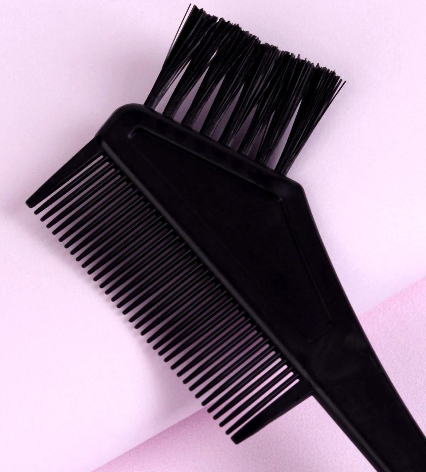 Расчёска для окрашивания, с крючком, 21,5 × 6,2 см, цвет чёрный