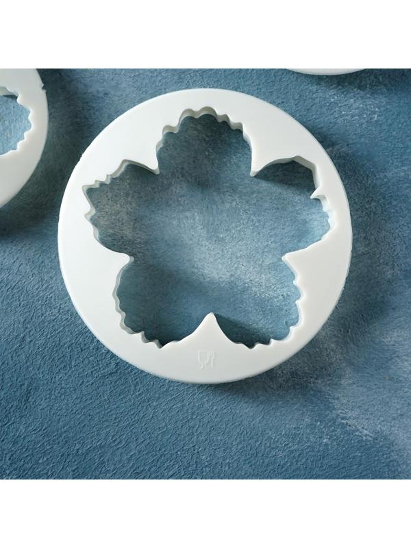 Набор выемок кондитерских для марципана и теста Доляна «Пионы», 4 шт, диаметр 8,5/10 /11,5/14,5 см