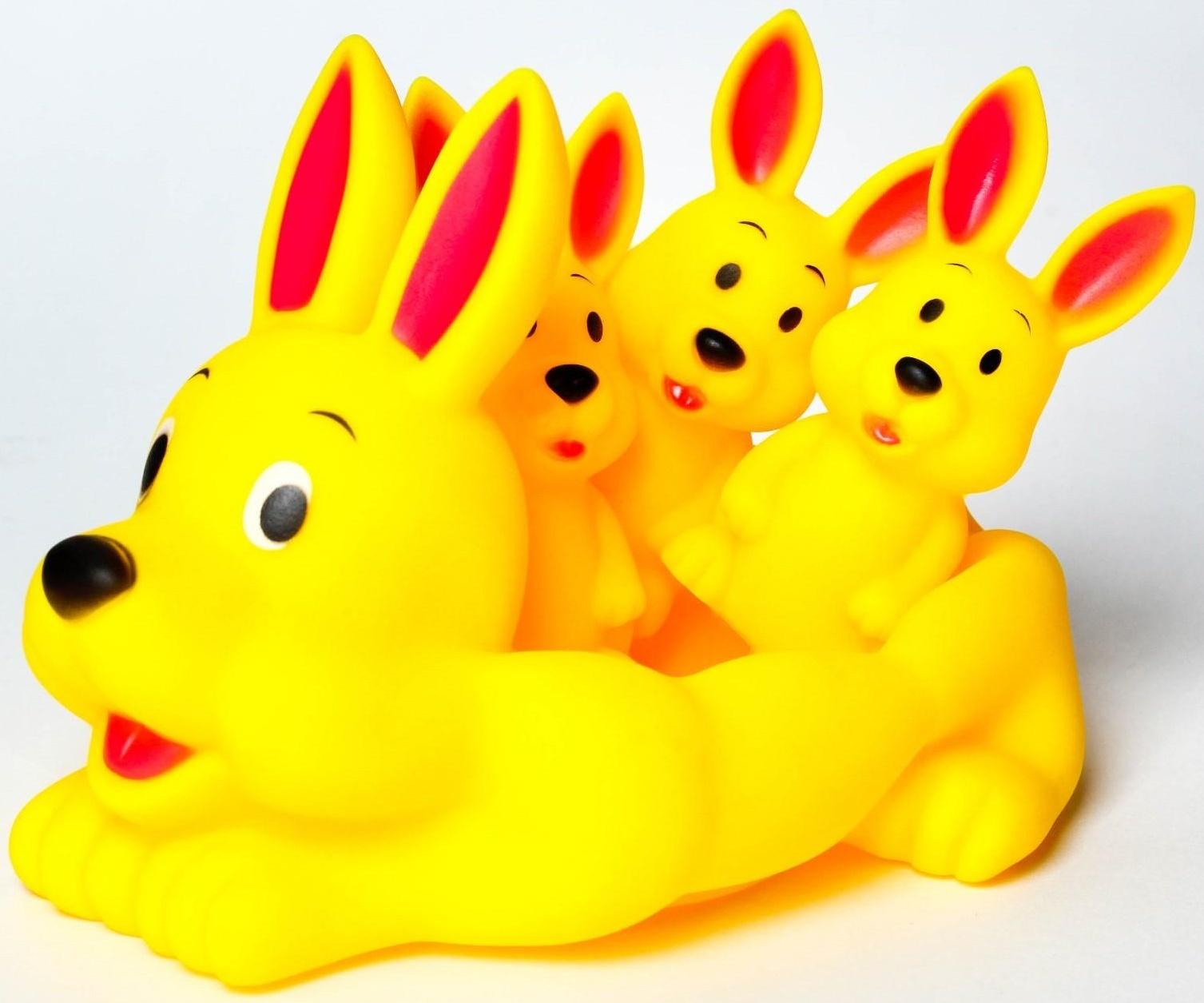 Набор резиновых игрушек с пищалкой для игры в ванной МИКС: мыльница, игрушки 3 шт. 15 см