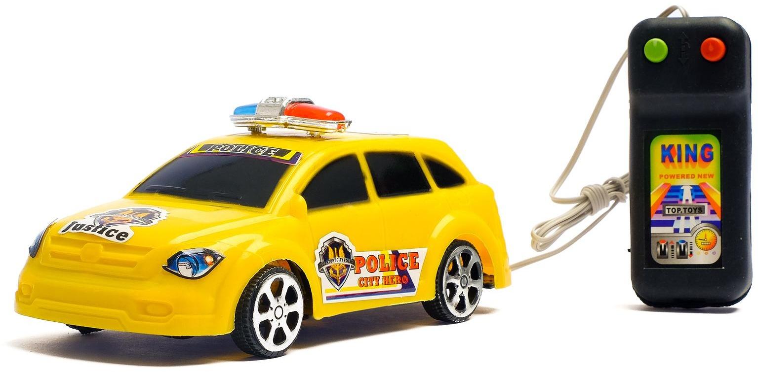 Машина на дистанционном управлении «Полиция», работает от батареек, цвета МИКС