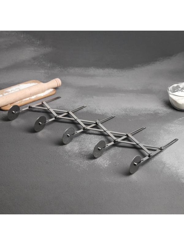 Тесторезка растяжимая, 5 дисков, 24,5×5 см