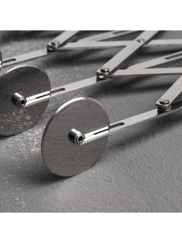 Тесторезка растяжимая, 5 дисков, 24,5×5 см