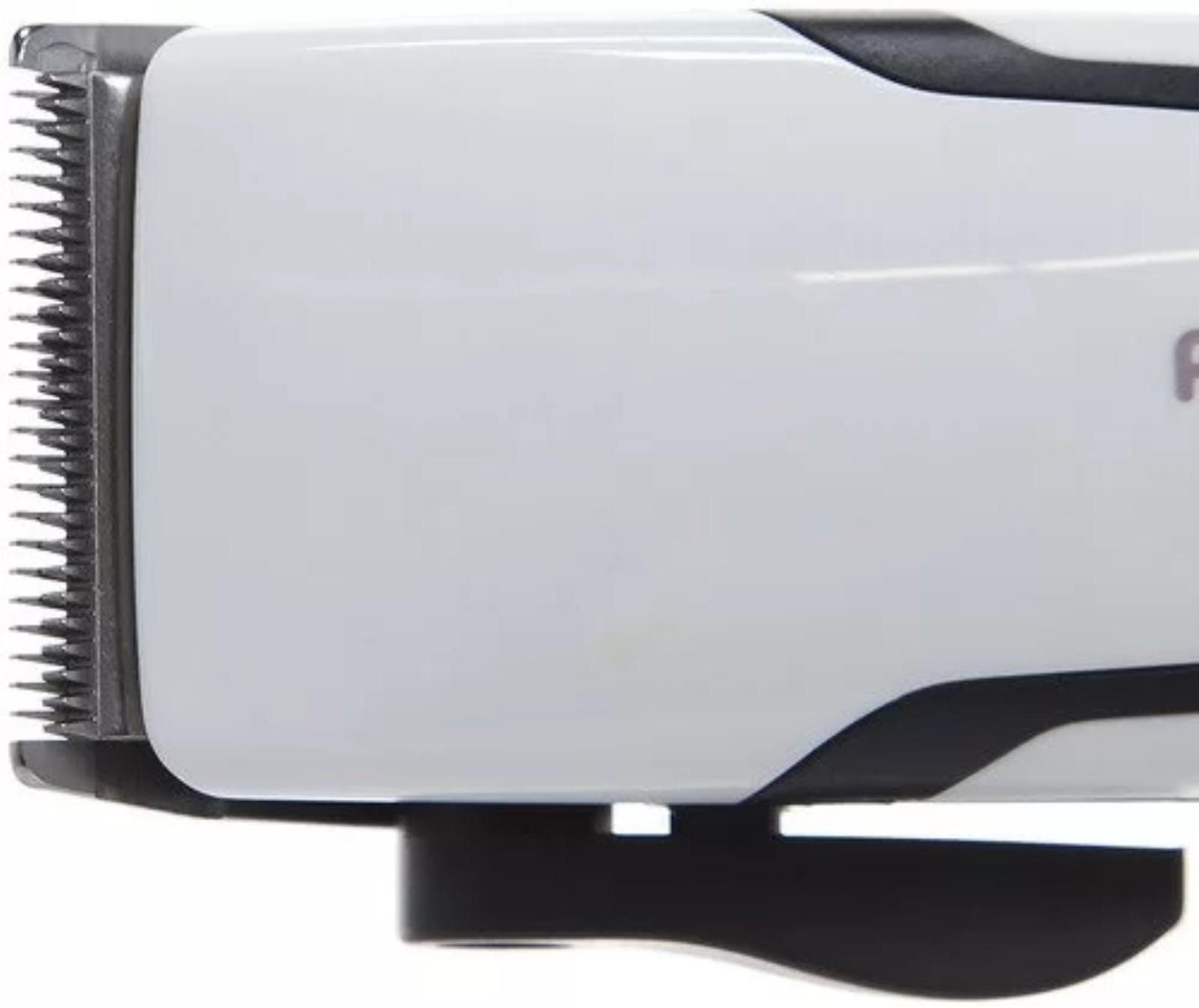 Машинка для стрижки Rowenta TN1601F1, 0.5-13 мм, 4 насадки, нерж. сталь, 220 В, бело-чёрная