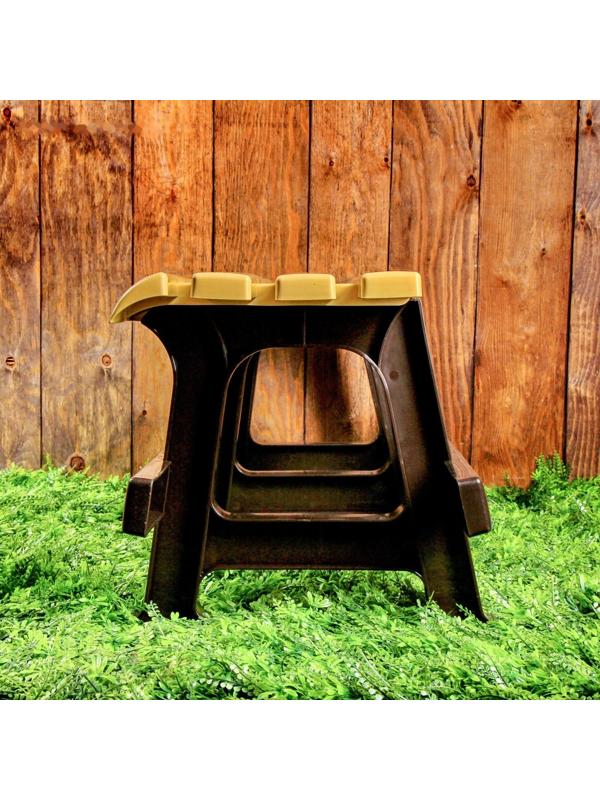 Скамья садовая, пластиковая 120 х 40 х 42 см, без спинки, беж.-корич