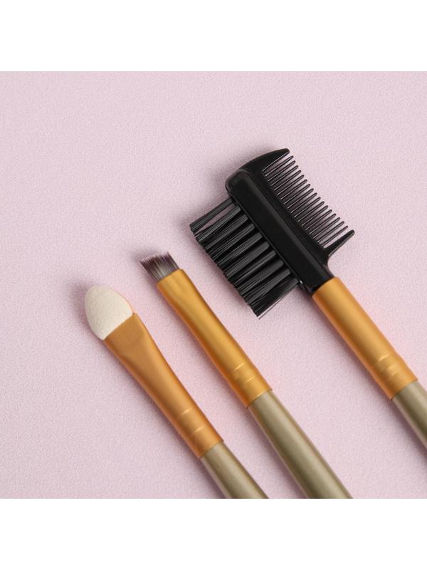 Набор кистей для макияжа, 7 предметов, чехол на кнопке, цвет золотой/зелёный