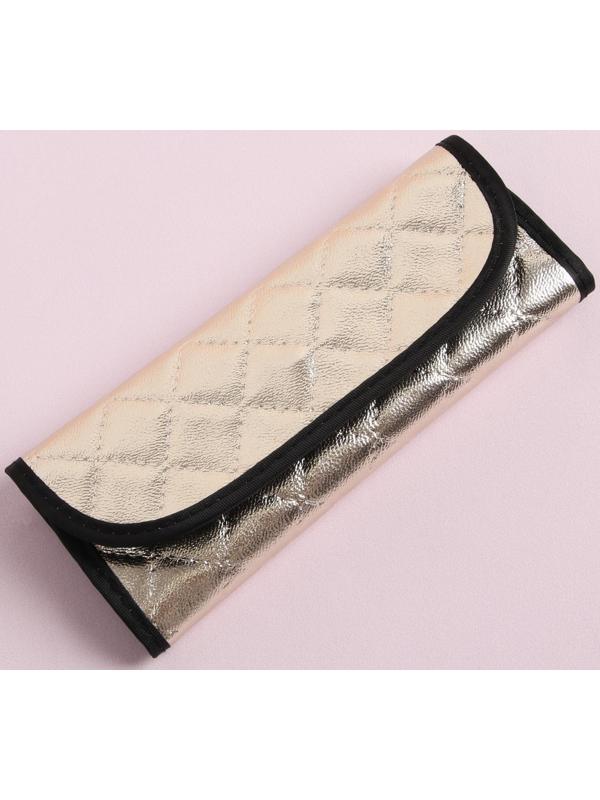 Набор кистей для макияжа, 7 предметов, чехол на кнопке, цвет золотой/зелёный