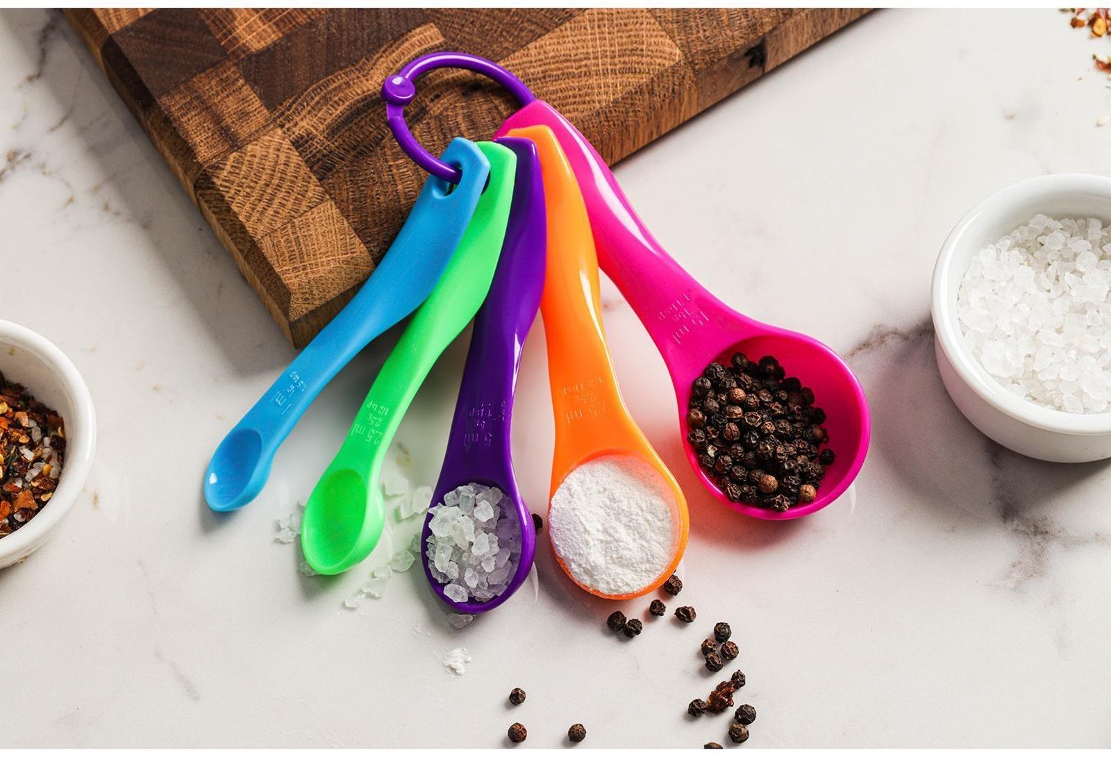 Набор мерных ложек Доляна «Креатив», 5 шт: 1 мл, 2,5 мл, 5 мл, 7,5 мл, 15 мл, цвет МИКС