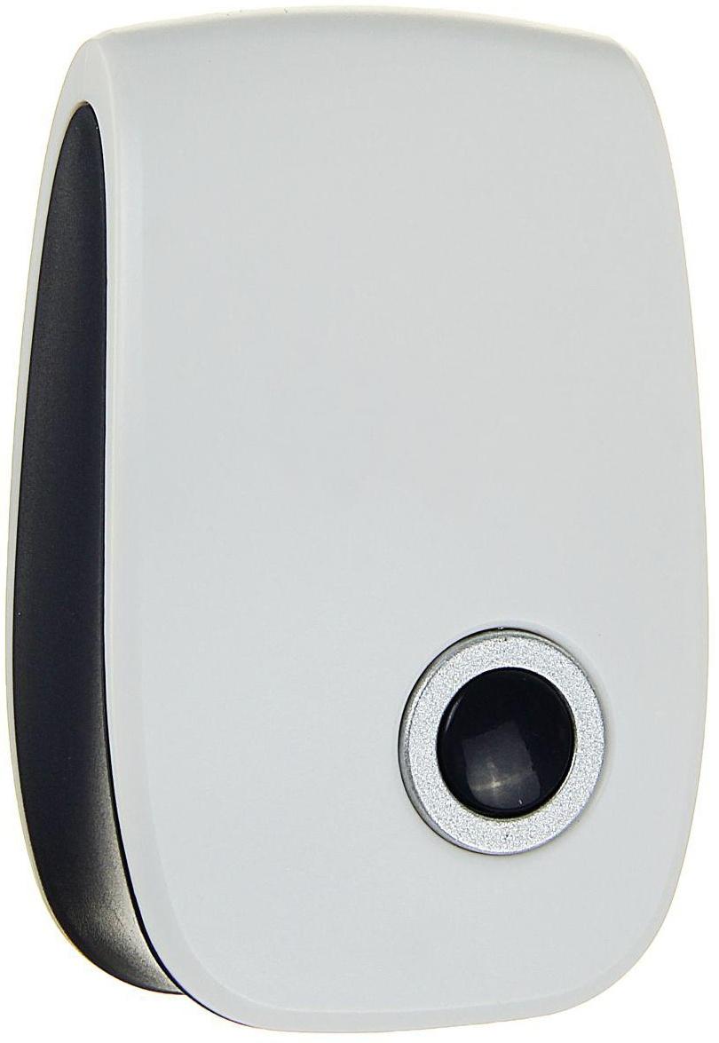 Отпугиватель насекомых и грызунов LuazON LRI-08, ультразвуковой, 70 м2, 220 В, белый