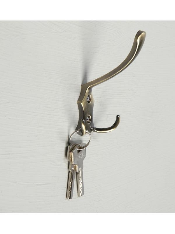 Крючок мебельный KM301AB, трёхрожковый, цвет бронза