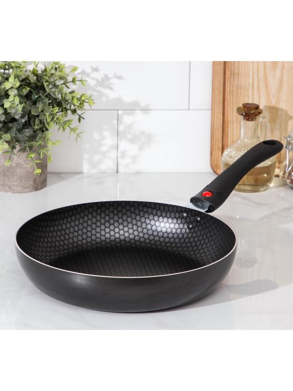 Сковорода Forever, d=26 см, съёмная ручка, антипригарное покрытие, цвет чёрный