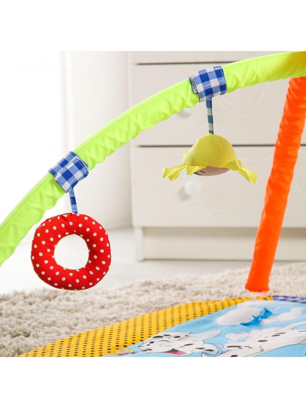 Коврик развивающий с дугами «Далматинцы» для мальчика, 4 игрушки, р-р 100×87х0,5 см.