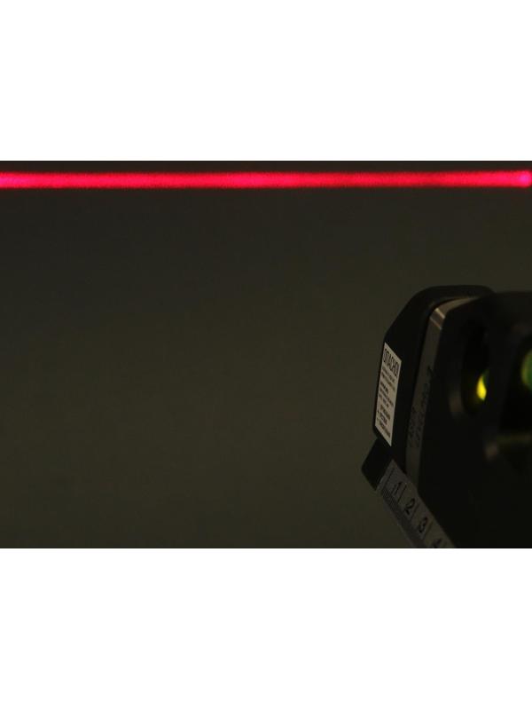 Уровень универсальный 4 в 1 ТУНДРА, лазерный, пузырьковый, рулетка 2.5 м, линейка 150 мм