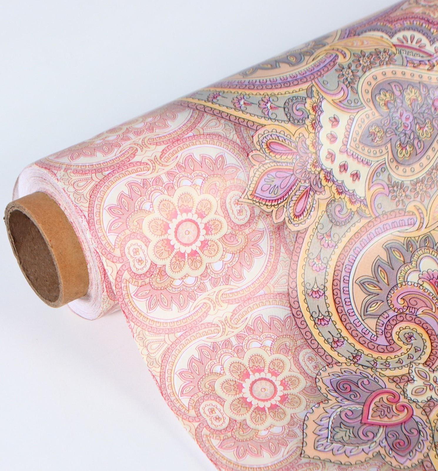 Клеёнка столовая на нетканой основе, ширина 137 см, толщина 0,08 мм, рулон 20 м