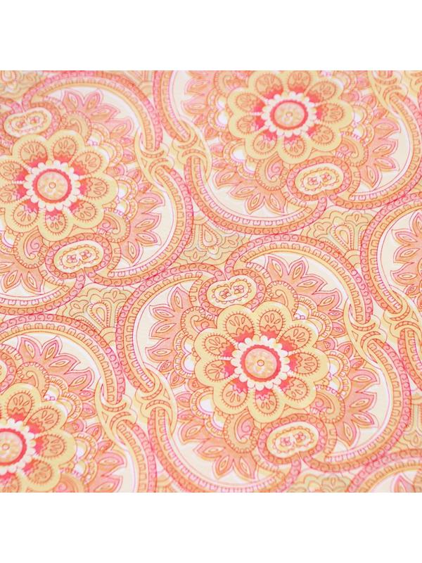 Клеёнка столовая на нетканой основе, ширина 137 см, толщина 0,08 мм, рулон 20 м