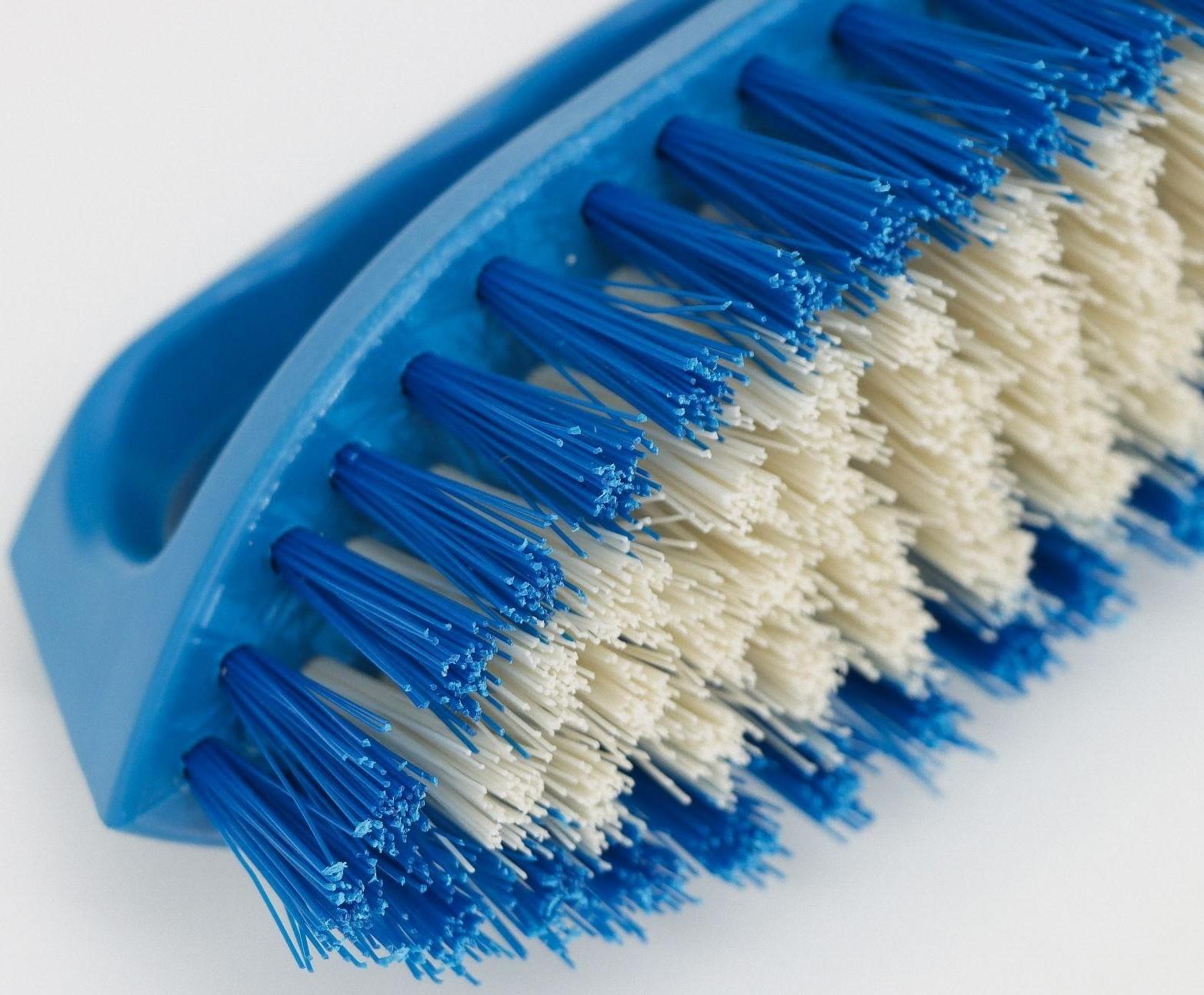 Щётка-утюжок 14×5×6,5 см, цвет МИКС