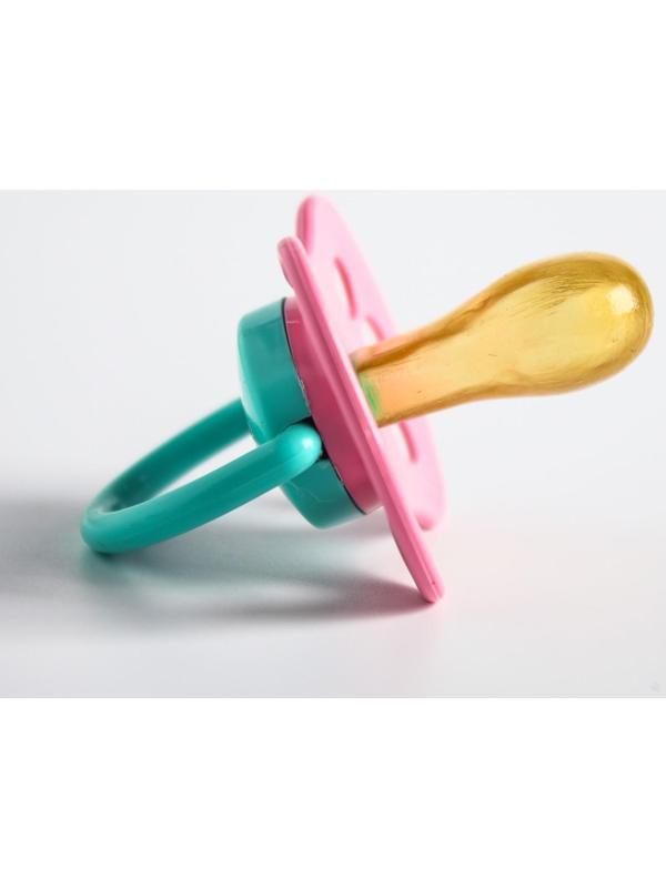 Соска-пустышка латексная анатомическая «Любимая», с колпачком, от 0 мес., цвета МИКС