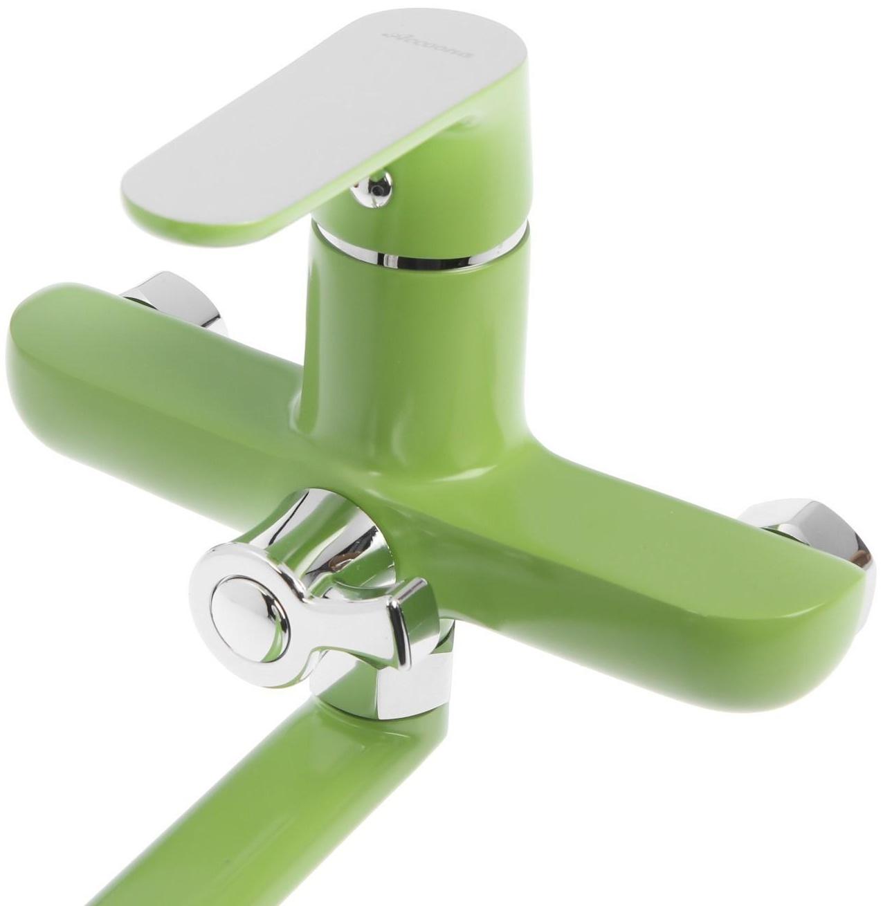 Смеситель для ванны Accoona A7166K, однорычажный, дивертор в корпусе, 35 см, зеленый