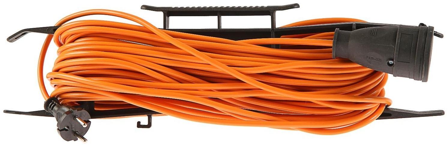 Удлинитель на каркасе TUNDRA, 1 розетка, 30 м, 6 А, ПВС 2х0.75 мм2, без з/к, IP44,