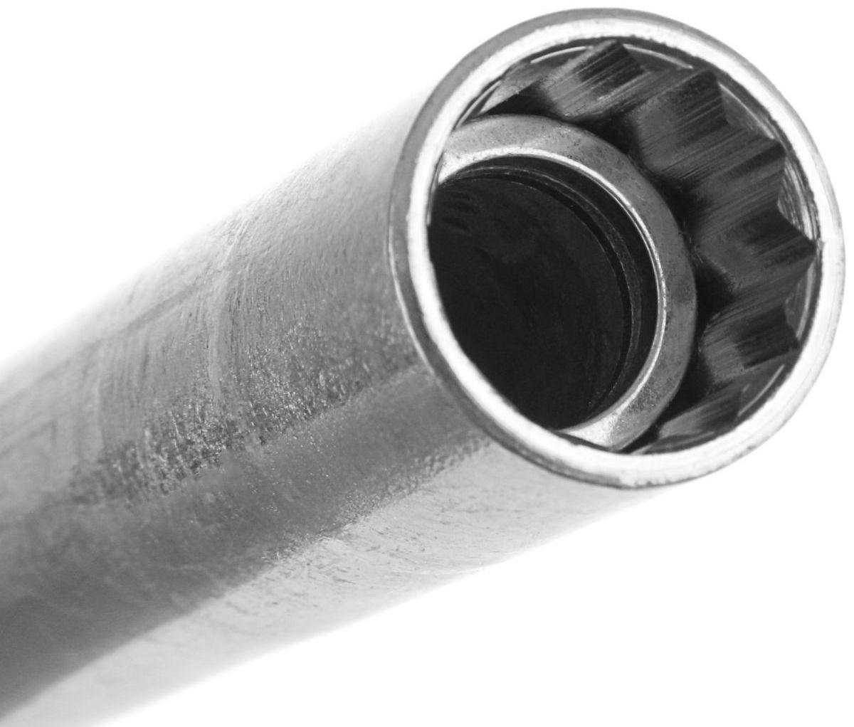 Ключ свечной 