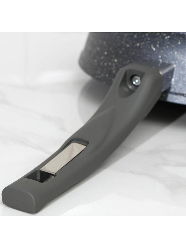 Сковорода «Гранит», d=24 см, пластиковая ручка, антипригарное покрытие, цвет серый