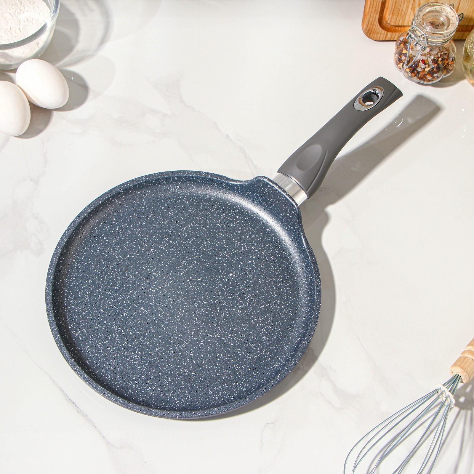Сковорода блинная «Гранит», d=24 см, пластиковая ручка, антипригарное покрытие, цвет серый