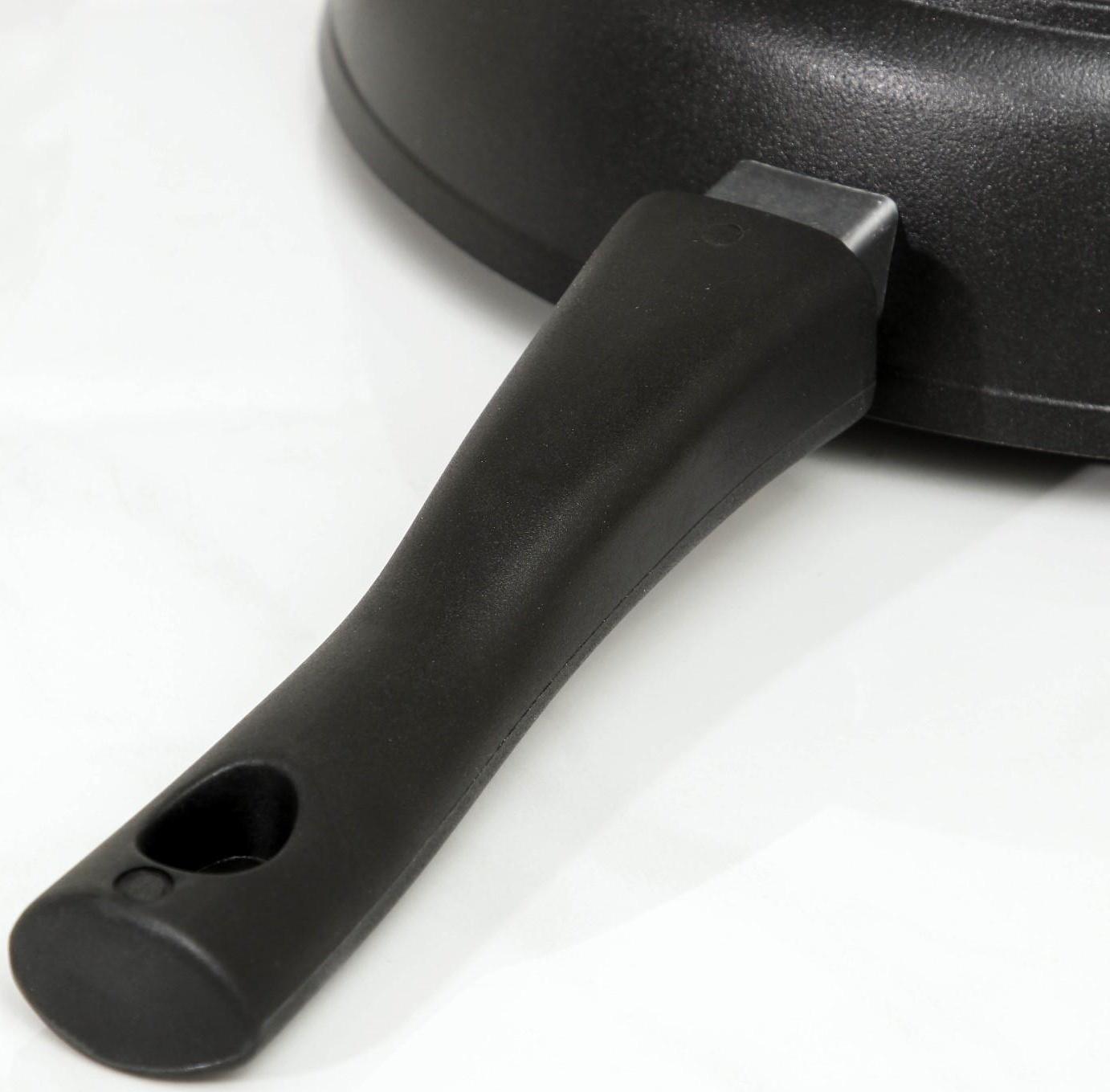 Сковорода «Традиция», d=28 см, съёмная ручка, антипригарное покрытие, цвет чёрный