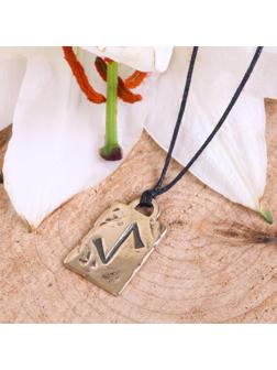 Руна из ювелирной бронзы Эйваз (мощное средство защиты)