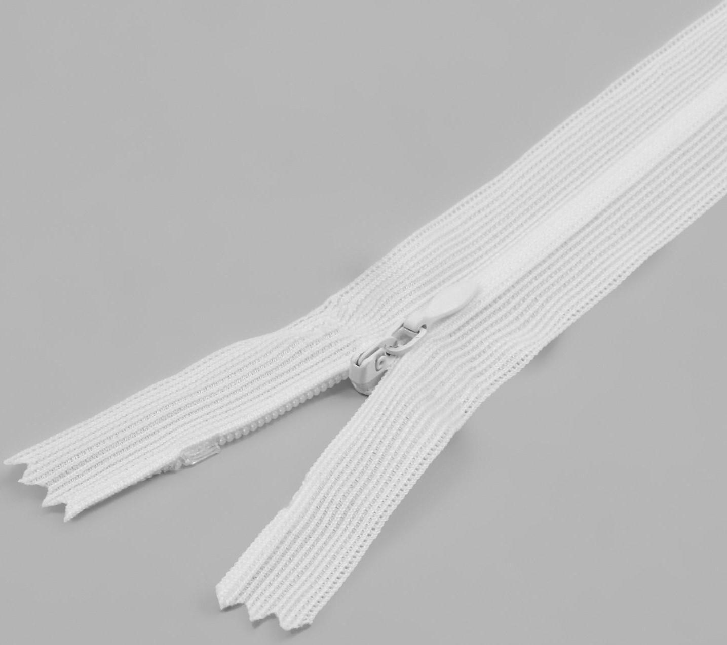 Молния потайная, №3, неразъёмная, замок автомат, 60 см, цвет белый