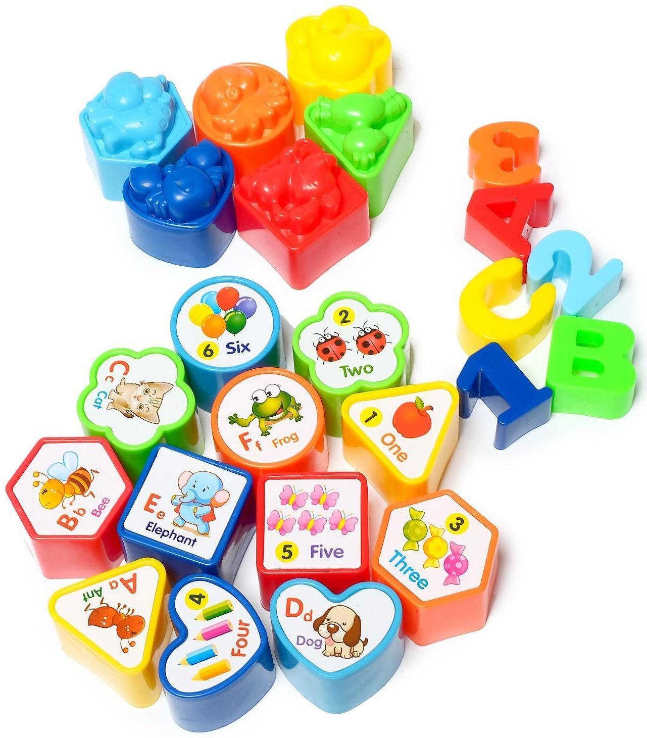 Развивающая игрушка-сортер «Машинка путешествие», 23 предмета