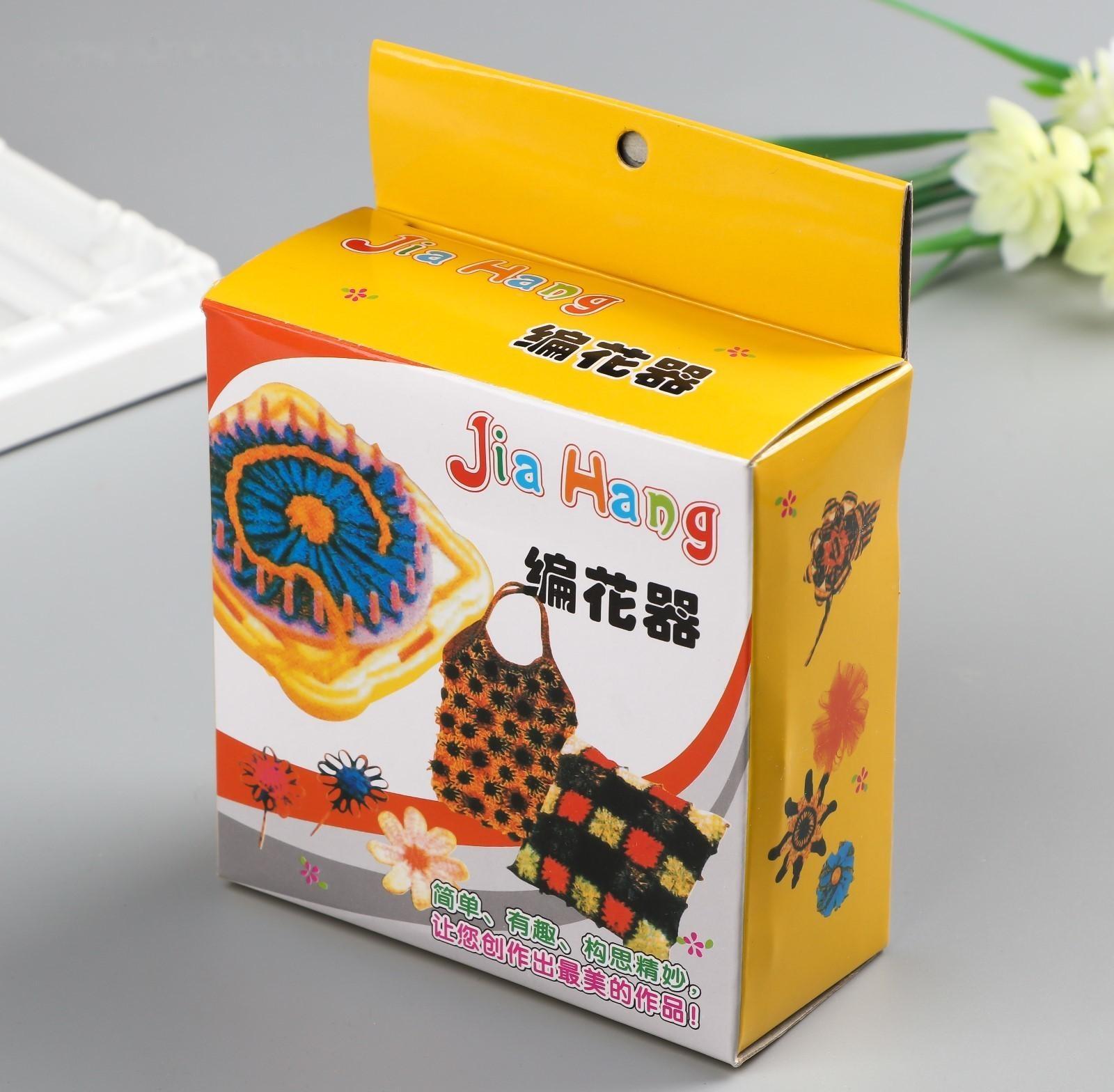 Набор для создания цветов диаметром 4,5-9 см (6 рамок+игла)