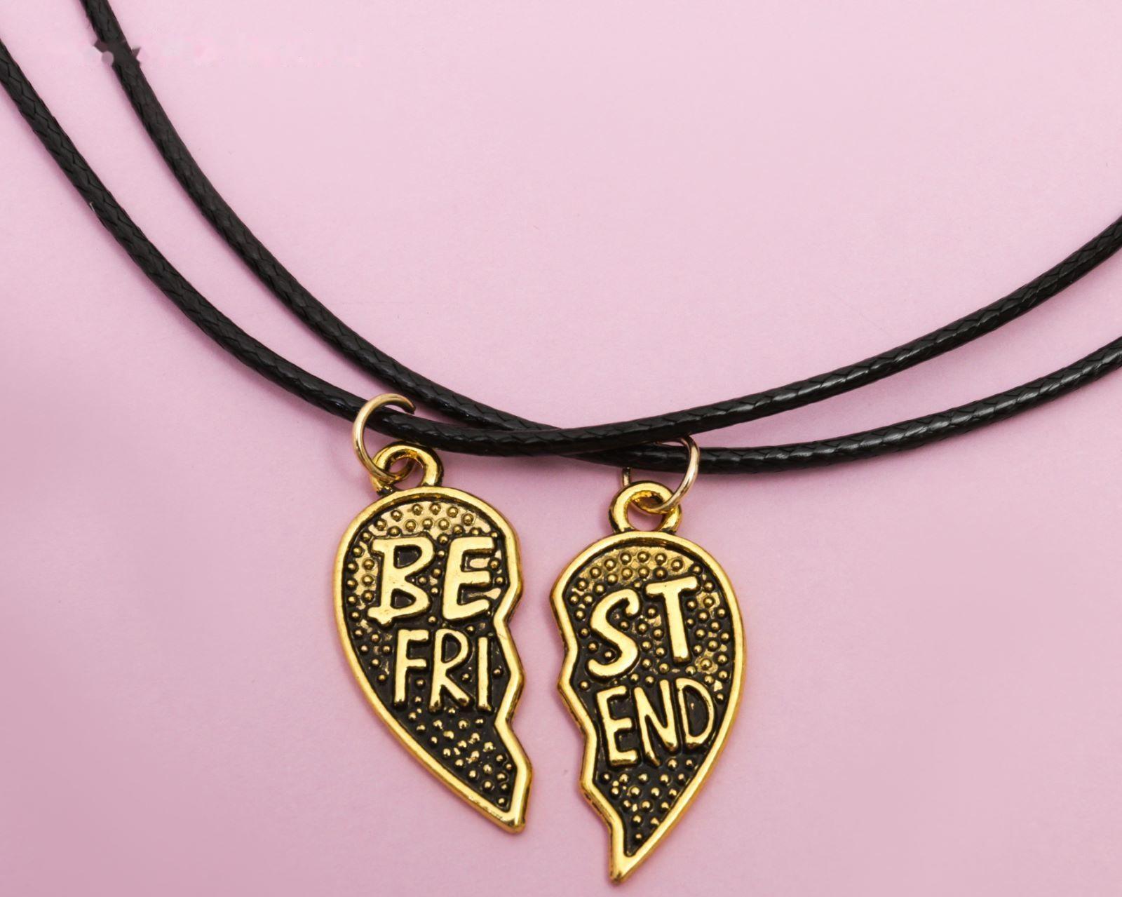 Кулоны на шнурке 