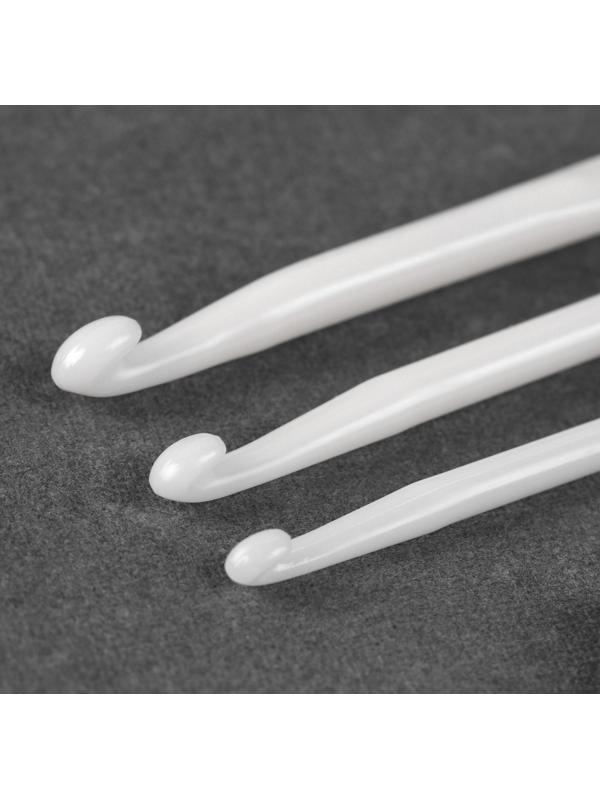 Набор крючков для вязания, d = 4/5/6 мм, 14 см, 3 шт, цвет белый