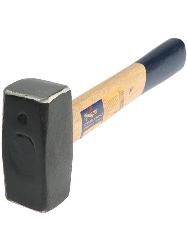Кувалда кованая ТУНДРА, деревянная рукоятка, 2 кг