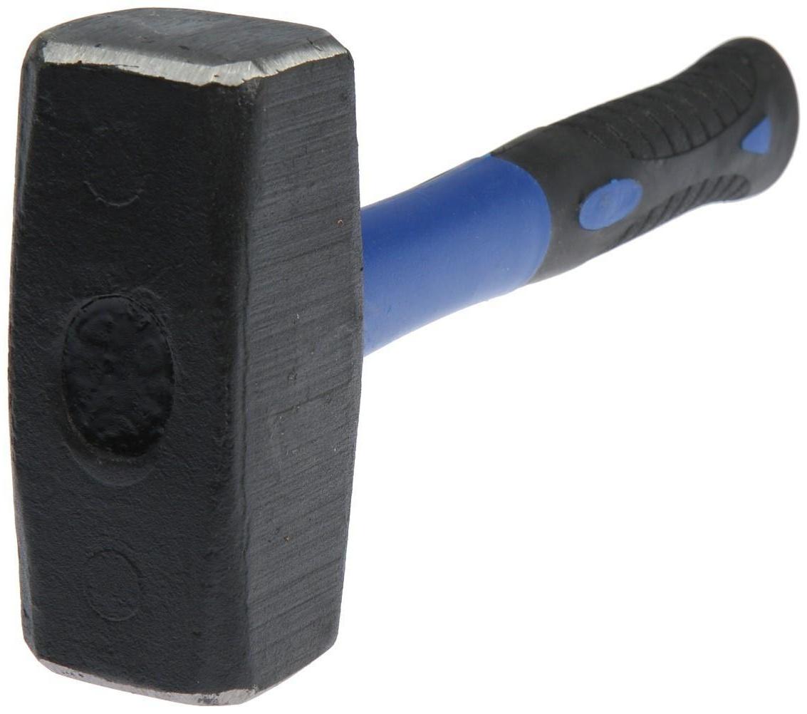 Кувалда кованая ТУНДРА, фиберглассовая трехкомпонентная рукоятка, 2 кг