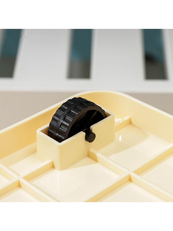 Контейнер для хранения с крышкой «Уличное кафе», 35 л, 50,5×31,5×28 см, на колёсиках, цвет слоновая кость