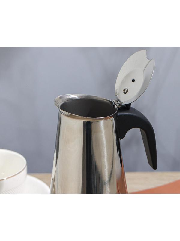 Кофеварка гейзерная Доляна «Стиль», на 6 чашек, 300 мл