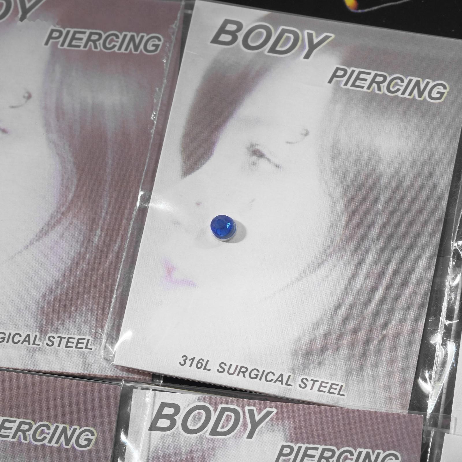 Пирсинг в нос 