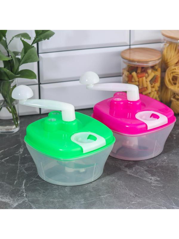 Овощерезка «Помощник», 3 ножа, 3 скорости вращения, разделитель для яиц, цвет МИКС